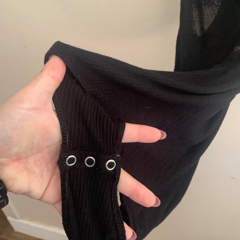 Black ribbed bodysuit - Picture 5 of 6